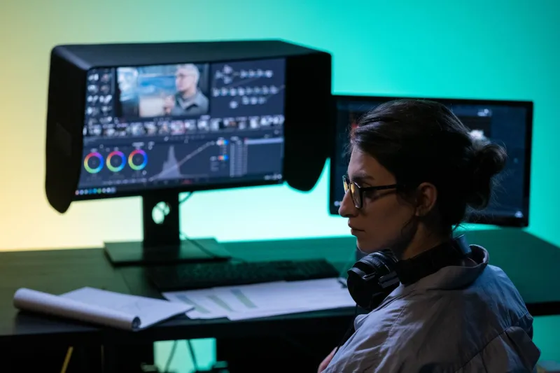 The Invisible Architecture: How VFX Studios Carry a Director's Vision from First Sketch to Final Pixel